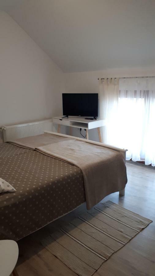 Apartman Kod Kraljevih Gola Exterior foto